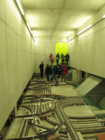 Unsichtbar Notwendiges – I-Tour mit LAAC Architekten