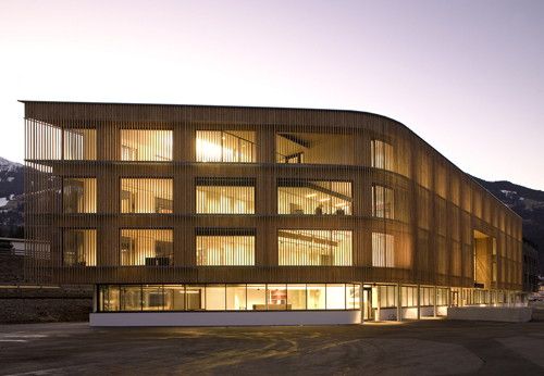 Headquarter Binder Holz, Fügen