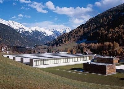 WM-Halle, arlberg.well