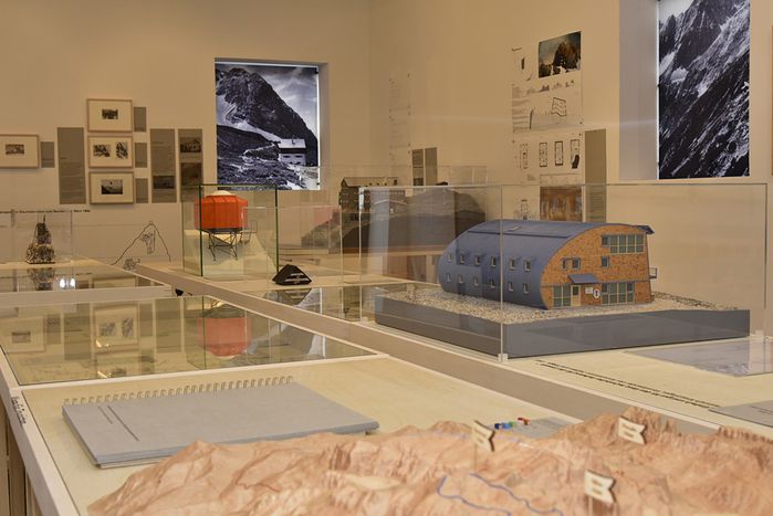 Blick in die Ausstellung, Foto © Alpenverein, G. Benedikter