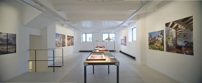 Blick in die Ausstellung "Vilanova Artigas • Lina Bo Bardi • Paulo Mendes da Rocha"