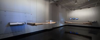 Blick in die Ausstellung "Dietmar Feichtinger: Wege und Orte" im aut