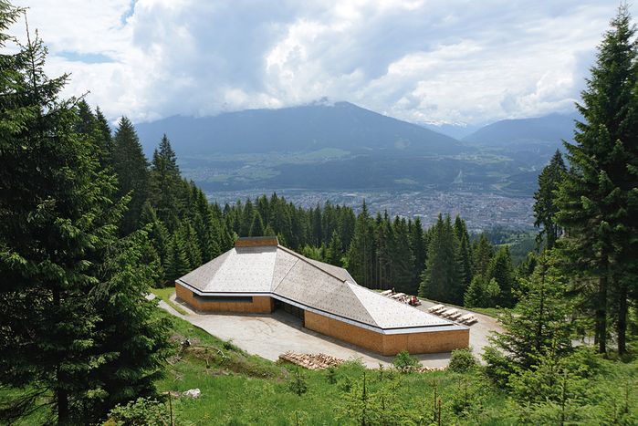 Anerkennung des Landes Tirol für Neues Bauen 2016: Umbrüggler Alm, Innsbruck, 2014 – 2016 (Architektur: Elmar Ludescher + Philip Lutz)