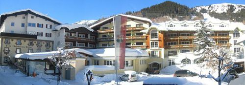 Historische Aufnahmen des Hotels – Zeitgenössische Ansicht