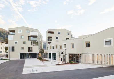 Quartier am Raiffeisenplatz, Schwaz, 2019 – 2022 (Architektur: Silvia Boday)
