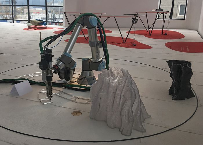 Installation "Seamless Digital Materiality"