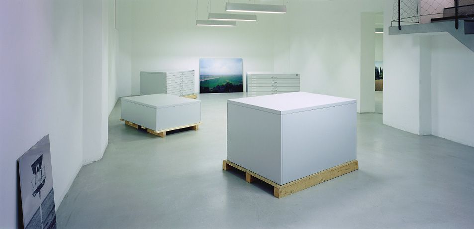 Blick in die Ausstellung im aut