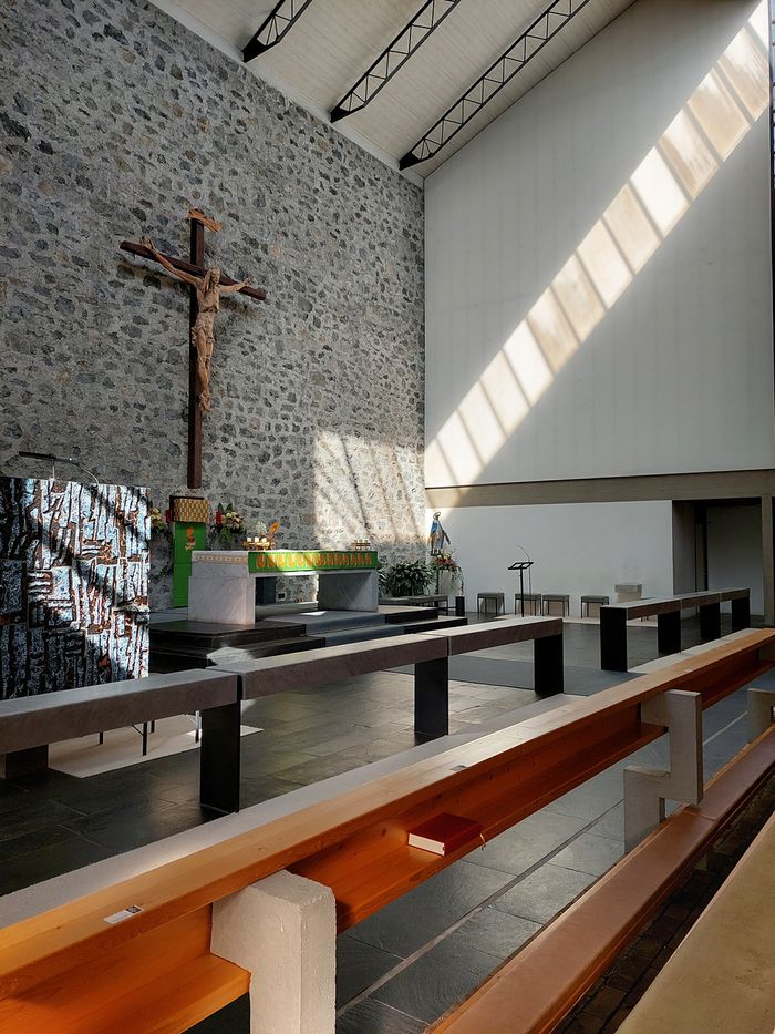 Kirche Landeck Bruggen (Architektur: Norbert Heltschl, 1958-63)