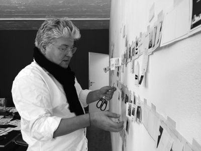 Lars Müller an der Wand