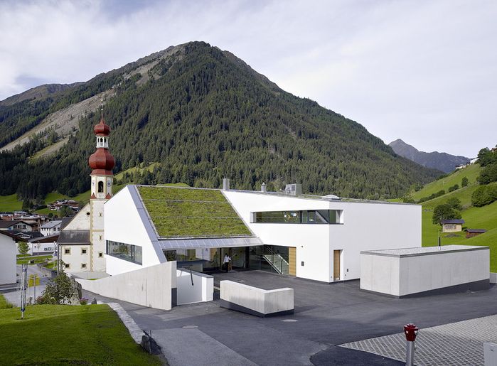 Volksschule, Kindergarten und Turnsaal, Gries im Sellrain