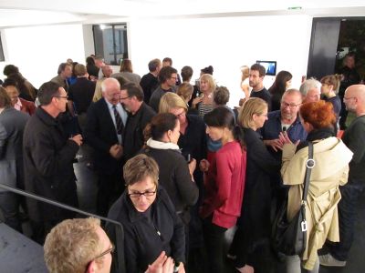 Ausstellungseröffnung und Feier "20 Jahre aut" – Kurzvorträge von Herwig van Staa (Landtagspräsident) und Arno Ritter (Leiter aut. architektur und tirol) und ein rauschendes Fest bis spät in die Nacht