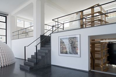 Blick in die Ausstellung "Bas Princen, Milica Topalovic: Invisible Frontier"