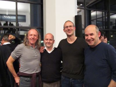 Buchpräsentation "Vermessungen. Tirol auf der Statistischen Couch" – Präsentation des aus Anlass des 20-Jahr-Jubiläums von aut herausgegebenen Buchs  "Vermessungen. Tirol auf der Statistischen Couch", das sich dem komplexen Phänomen Tirol widmet.