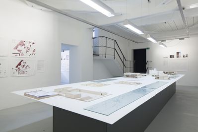 Blick in die Ausstellung "Álvaro Siza: Von der Linie zum Raum" im aut